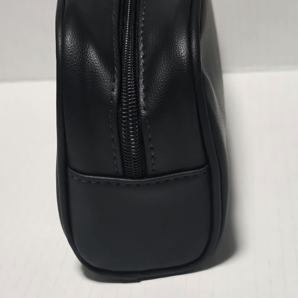 Yves Saint Laurent Y Set - New - Picture 11 of 16